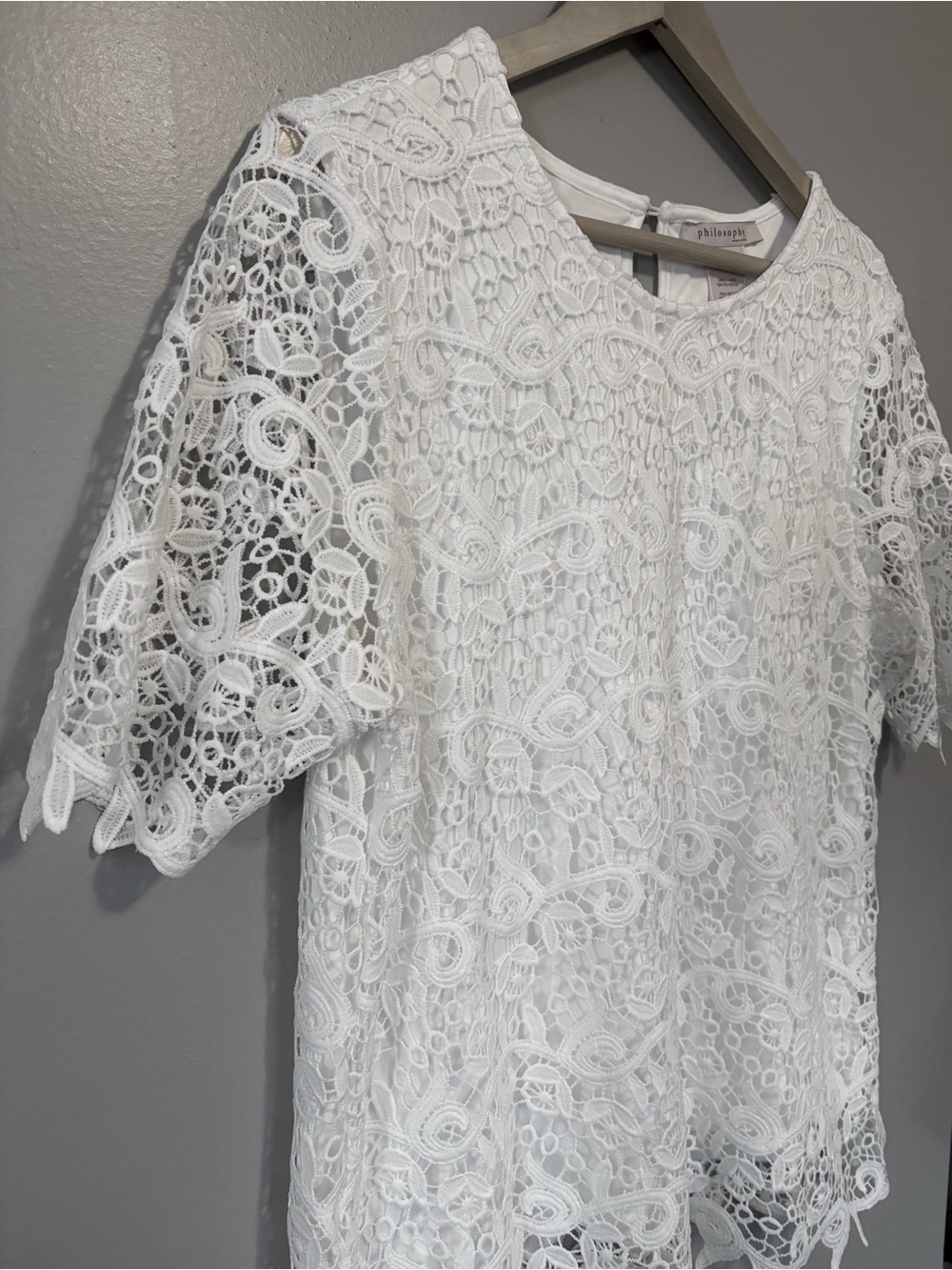 Philosophy White Lace Blouse - Picture 2 of 5